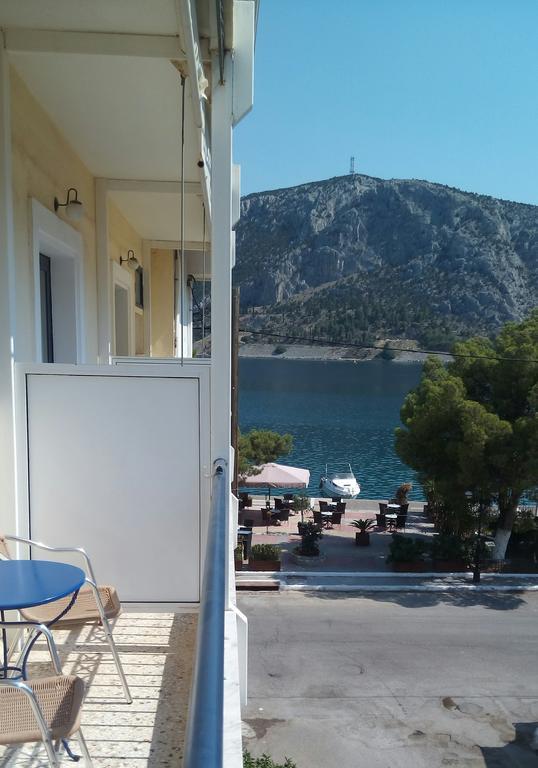 Iridanos Hotell Antikyra Exteriör bild