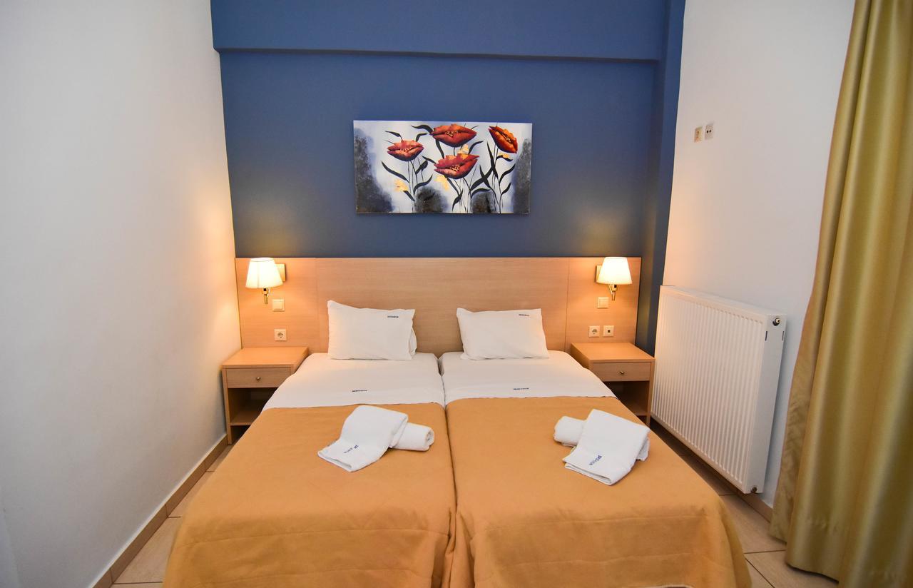 Iridanos Hotell Antikyra Exteriör bild