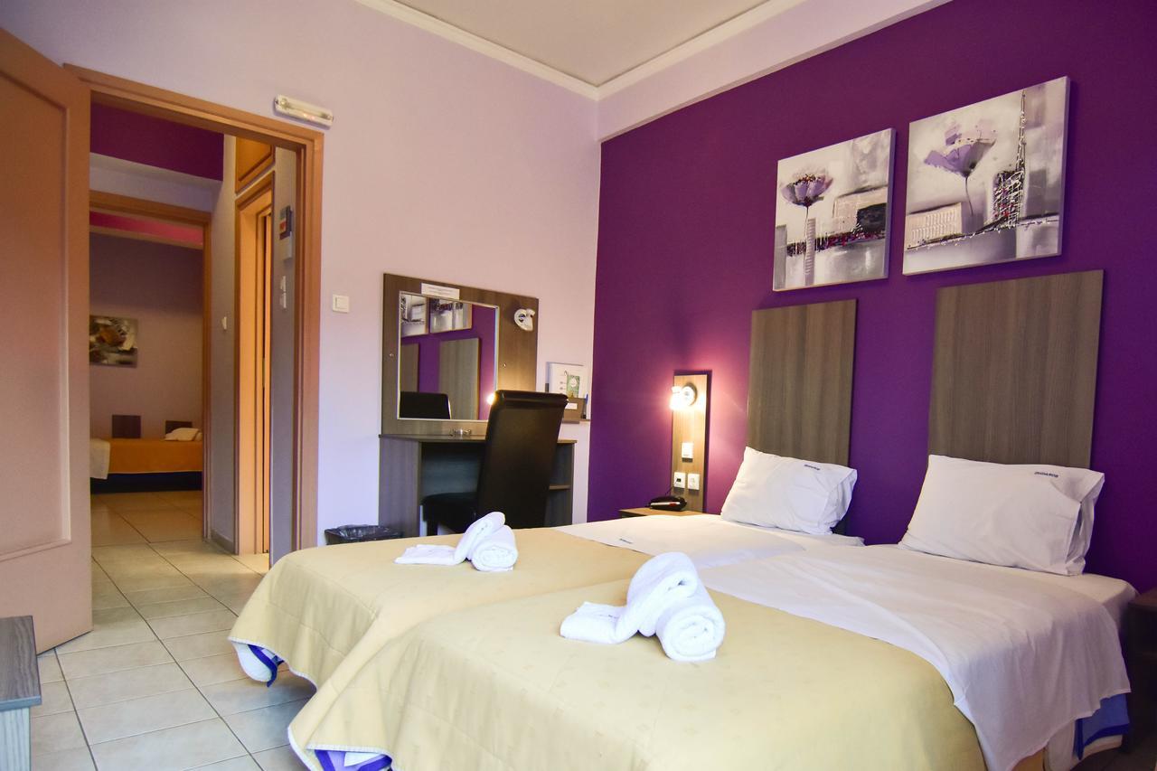 Iridanos Hotell Antikyra Exteriör bild